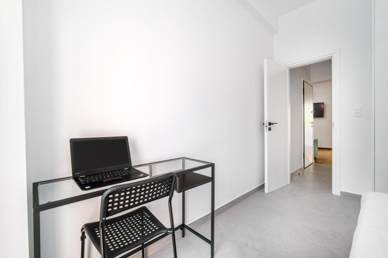 Majestic Flat With Huge Terrace In The City Center Афины Экстерьер фото