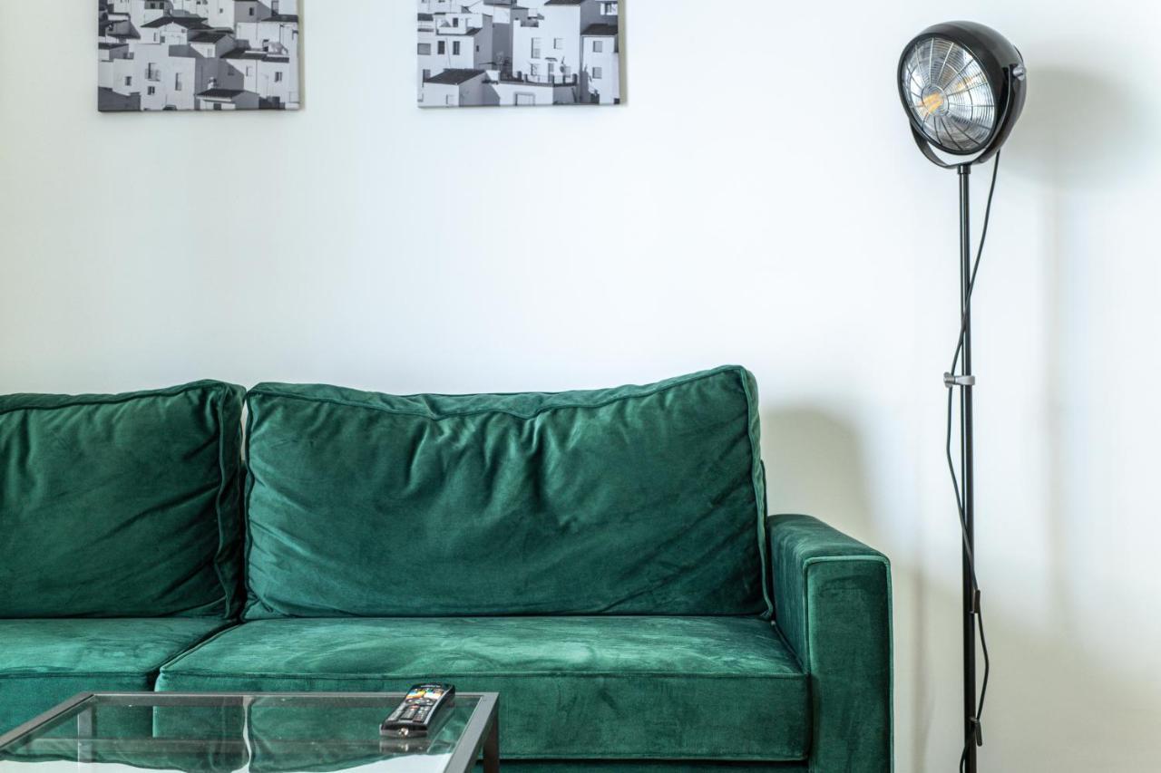 Majestic Flat With Huge Terrace In The City Center Афины Экстерьер фото